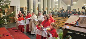 Durch die Adventszeit bis Weihnachten in Heilig Kreuz